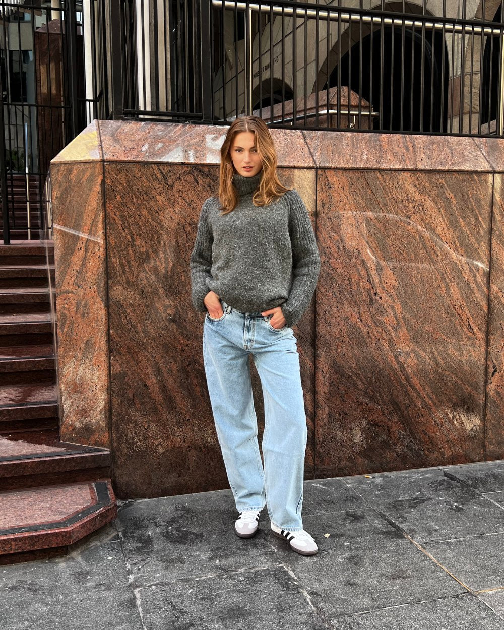 Normale Denim-Jeans in Hellblau für Damen