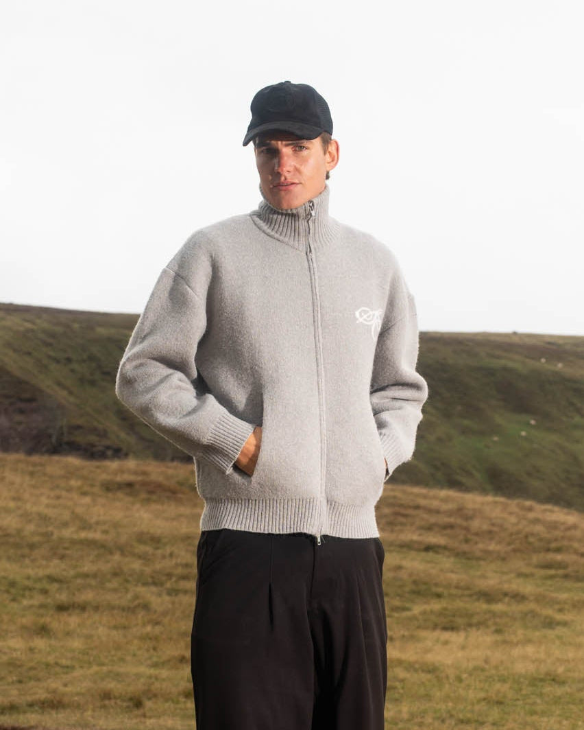 Full-zip sweater light gray