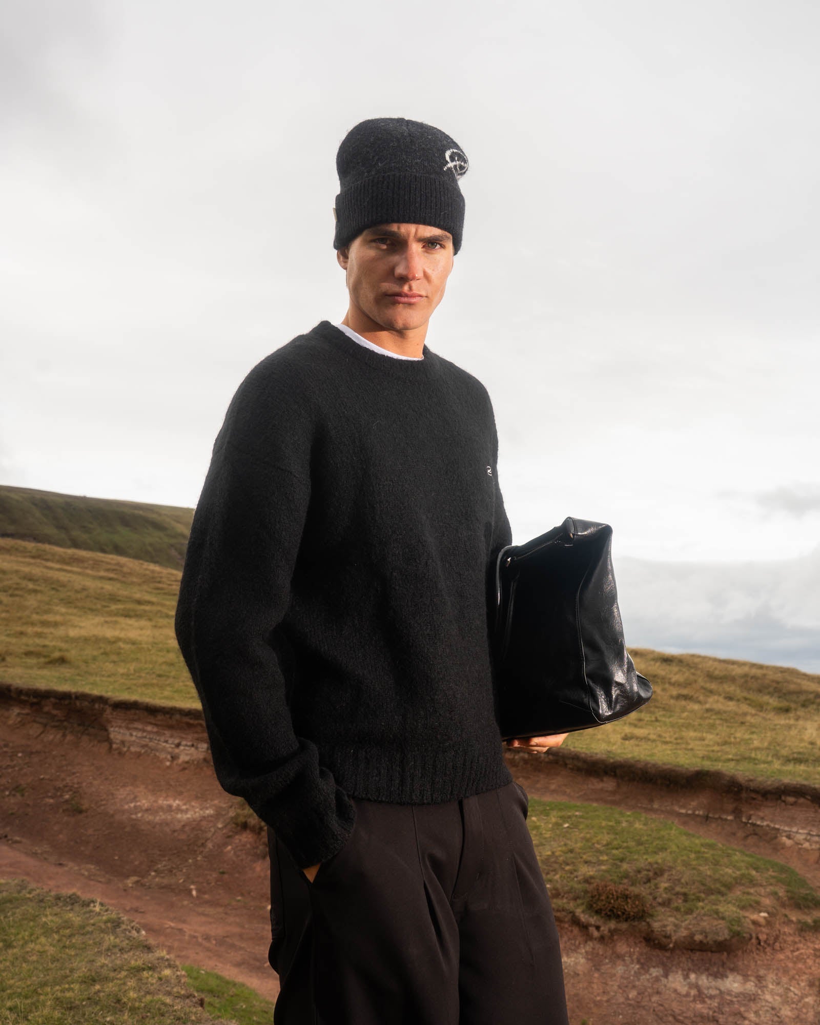 Alpaca Knitted Sweater Black