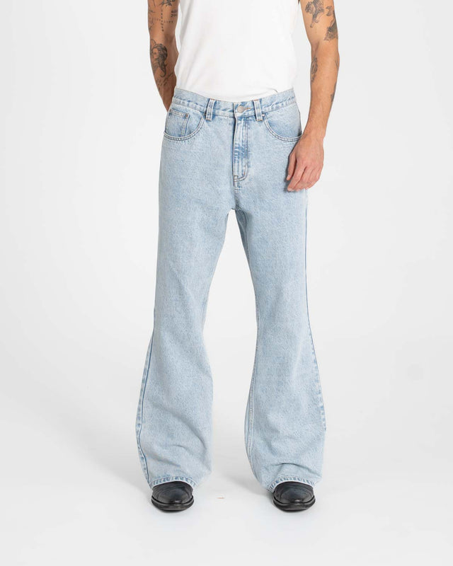 Bootcut Jeans hellblau