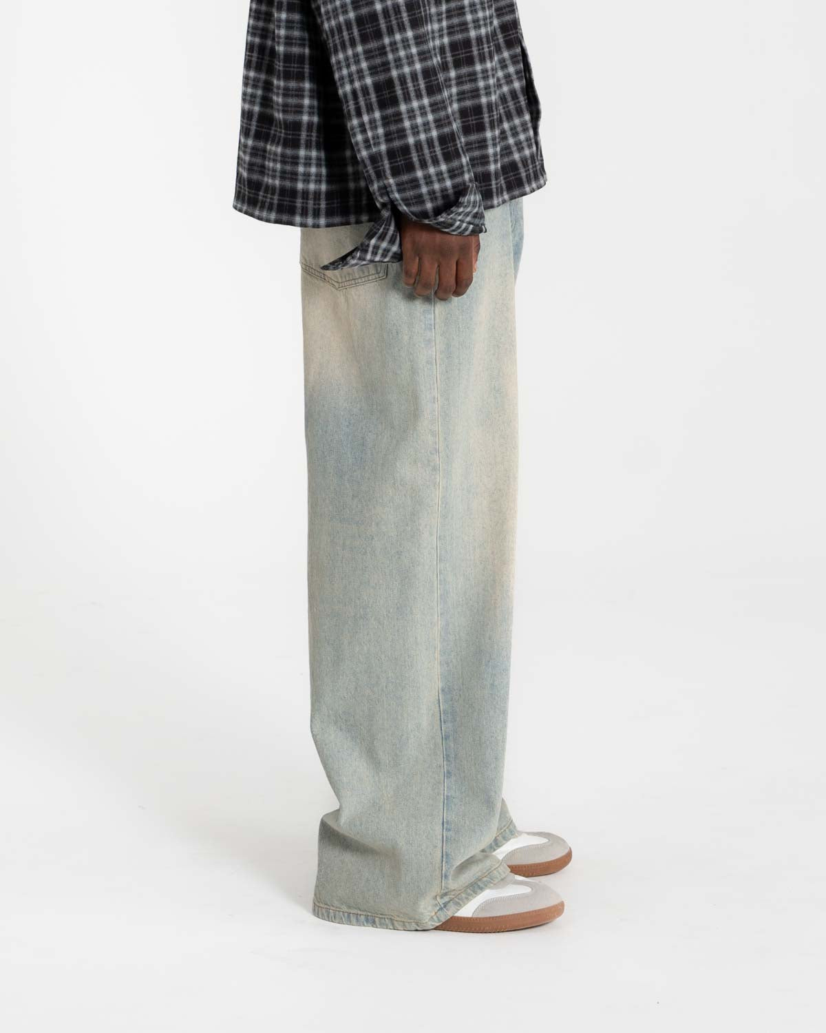 Extra Baggy Denim Jeans Hellblau Vintage Wäsche