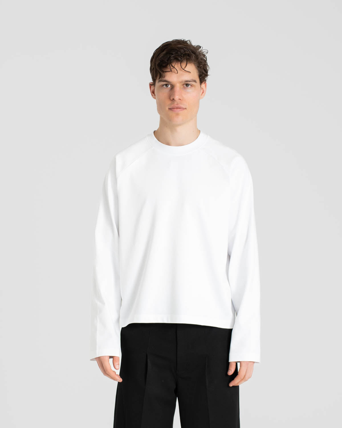 LONGSLEEVE WHITE