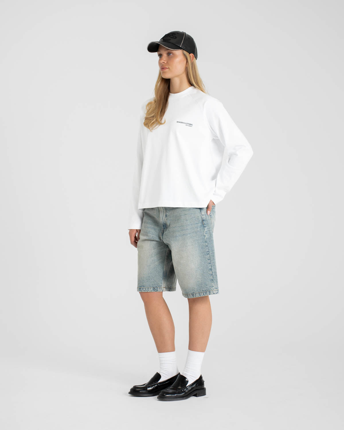 Everyday Essential Raglan Longsleeve White dame