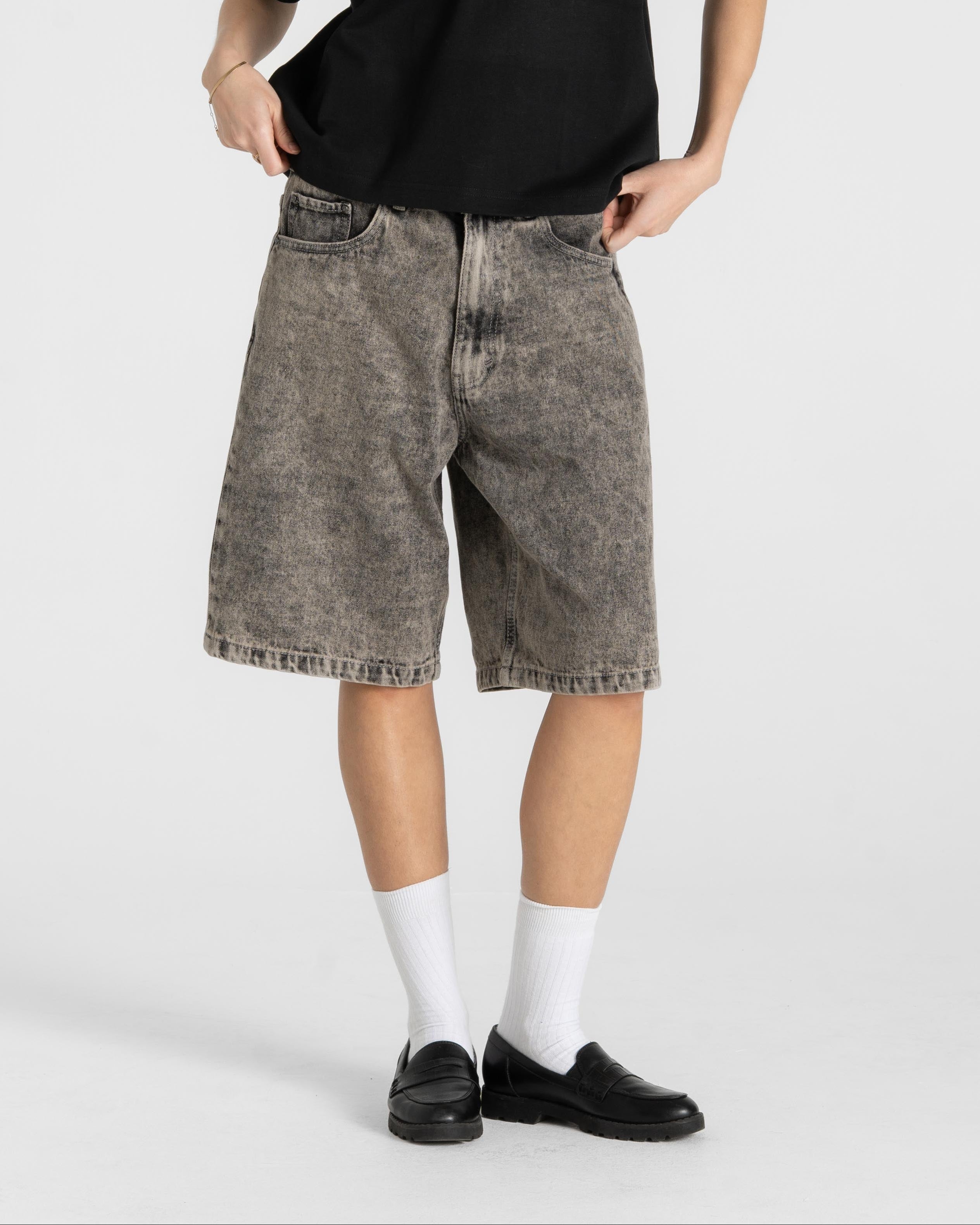 Jorts grau gewaschen